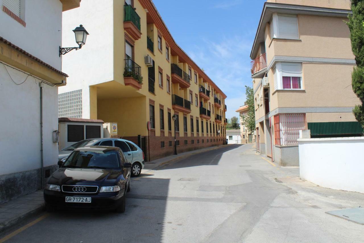 Apartamento En Ogijares, A 2 Kilometros De Granada Exteriör bild